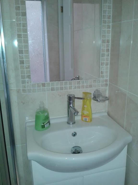 Steve'S Place Stoney Stanton Экстерьер фото